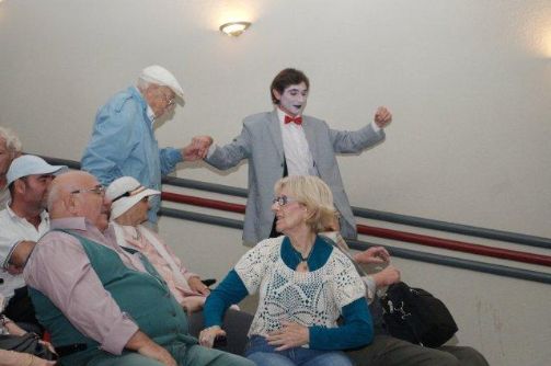 במופע שבו כו-ו-ו-לם משתתפים!..