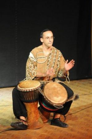  תופים האפריקאיים